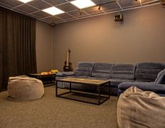 Пространство для отдыха / кинорум SecretPlace (Сикрет Плэйс), Интерьер и экстерьер - фото 4