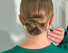 Салон красоты Шевелюра, Торжественные прически - фото 10