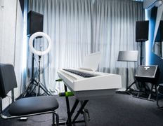 Музыкальная школа Black Line School (Блэк Лайн Скул), Интерьер - фото 7
