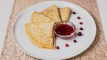 Блинчики со сметаной/джемом (100/50 г)
