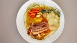 Pork Brisket in Beer Frosting with Stewed Carrots in Spicy Orange Sauce (180/80/60/20 g)