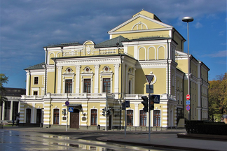 Постановок в Купаловском театре не будет до конца ноября