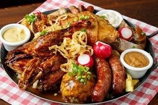 Немецкий погребок BierKeller дает скидку 30% на еду навынос