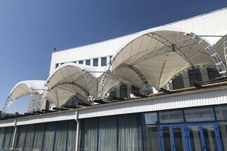 На крыше Дворца спорта готовят к открытию панорамную террасу