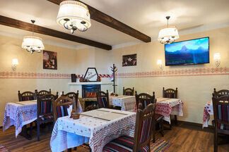 Секреты от сомелье и традиционные закуски. La Moldova приглашает на дегустацию молдавского вина