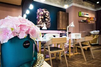 Новая бьюти-точка на карте: салон красоты BLOOM открылся на Филимонова, 20