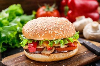 В Минске открывается вегетарианское кафе Vegaburger