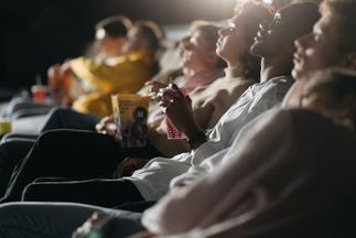 Планы на выходные: посмотреть новогодние фильмы и успеть на Gastrofest 
