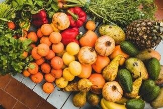 На Октябрьской открылась лавка, где продукты можно купить за копейку
