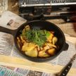 Сковородка жареной картошки с лучком (100 г)