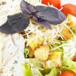 Салат «Цезарь» с курицей (250 г)