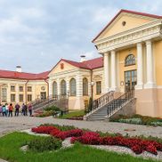 Дворец Бутримовича - фото 2