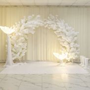 M Hall - фото 3