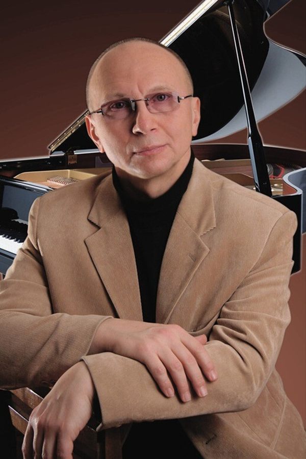 Вечер фортепианной музыки: народный артист Беларуси Игорь Оловников