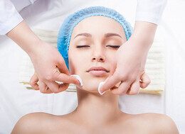 Акция «Знакомство с новым косметологом: скидка 25% на услуги»