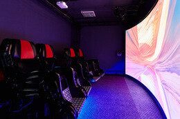 Акция «Билет в 5D-кинотеатр в подарок имениннику при проведении Дня рождения в кафе»