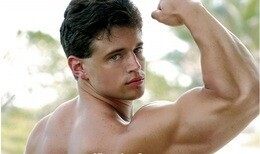 Акция «Придумай четверостишие и получи скидку 23%»