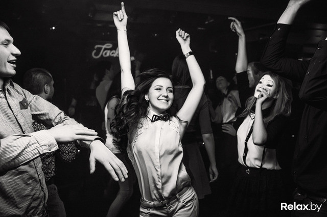 Яркие мероприятия в черно-белом цвете, фото № 46