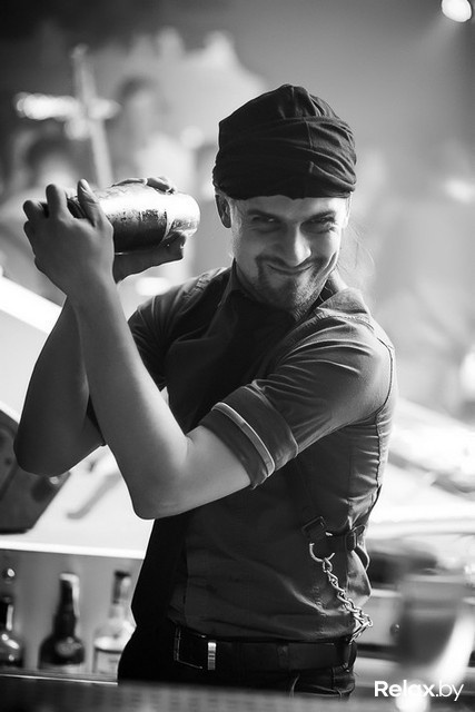 Яркие мероприятия в черно-белом цвете, фото № 4