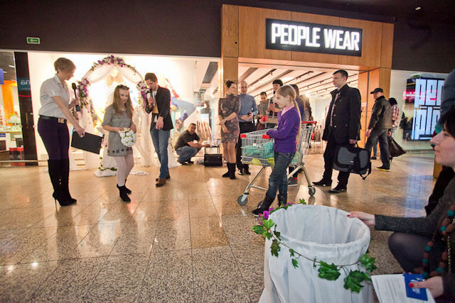 Магазин одежды People: «Хочу замуж и новое платье!», фото № 174