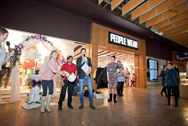 Магазин одежды People: «Хочу замуж и новое платье!», фото № 8