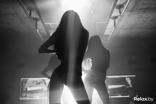 Яркие мероприятия в черно-белом цвете, фото № 64