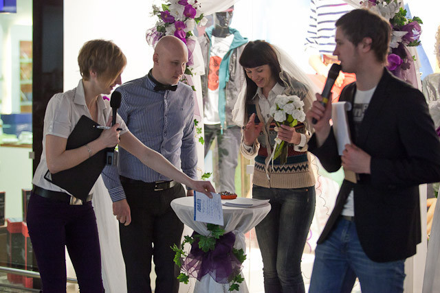 Магазин одежды People: «Хочу замуж и новое платье!», фото № 162