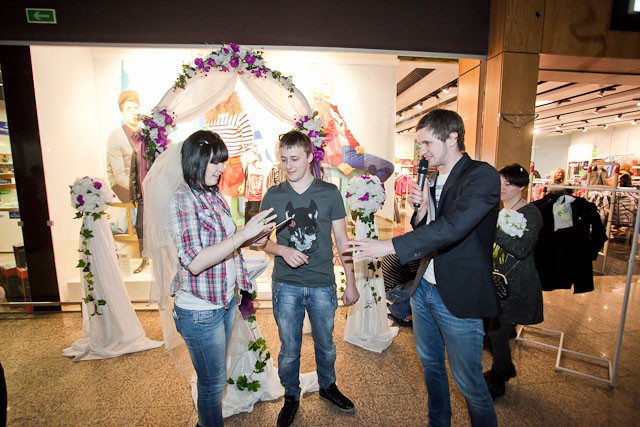 Магазин одежды People: «Хочу замуж и новое платье!», фото № 157