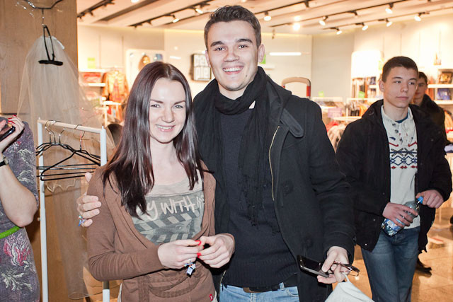 Магазин одежды People: «Хочу замуж и новое платье!», фото № 94