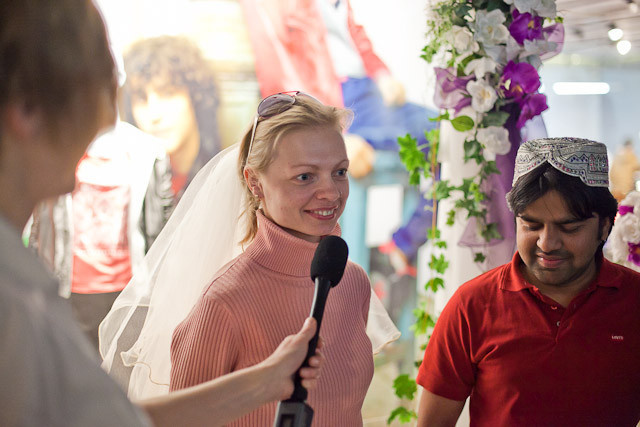 Магазин одежды People: «Хочу замуж и новое платье!», фото № 5