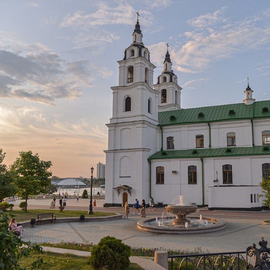 Пешеходная экскурсия по Минску