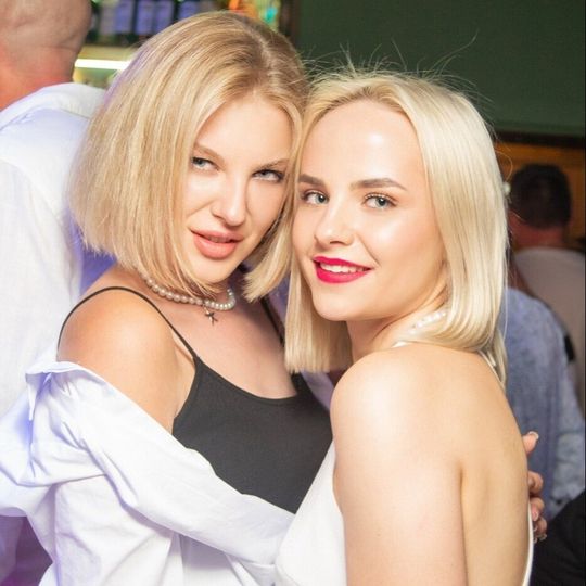 Выходные в GLASS BAR