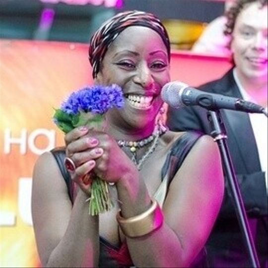 Концерт Дворы Дэвис