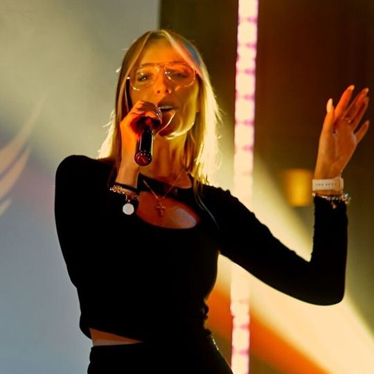 Пятница в Ангелах