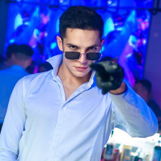 Выходные в GLASS BAR