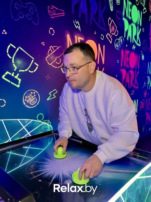 Новый год 2025 Развлекательный центр «Neon park (Неон парк)» - фото 7795949