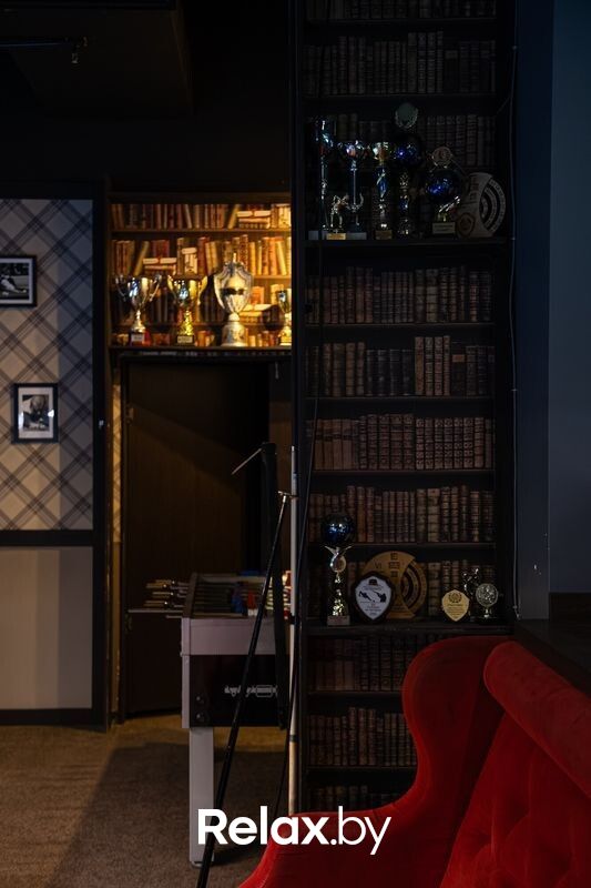 Зал для пула (курящий) Бильярдный клуб «Европа» - фото 7887055