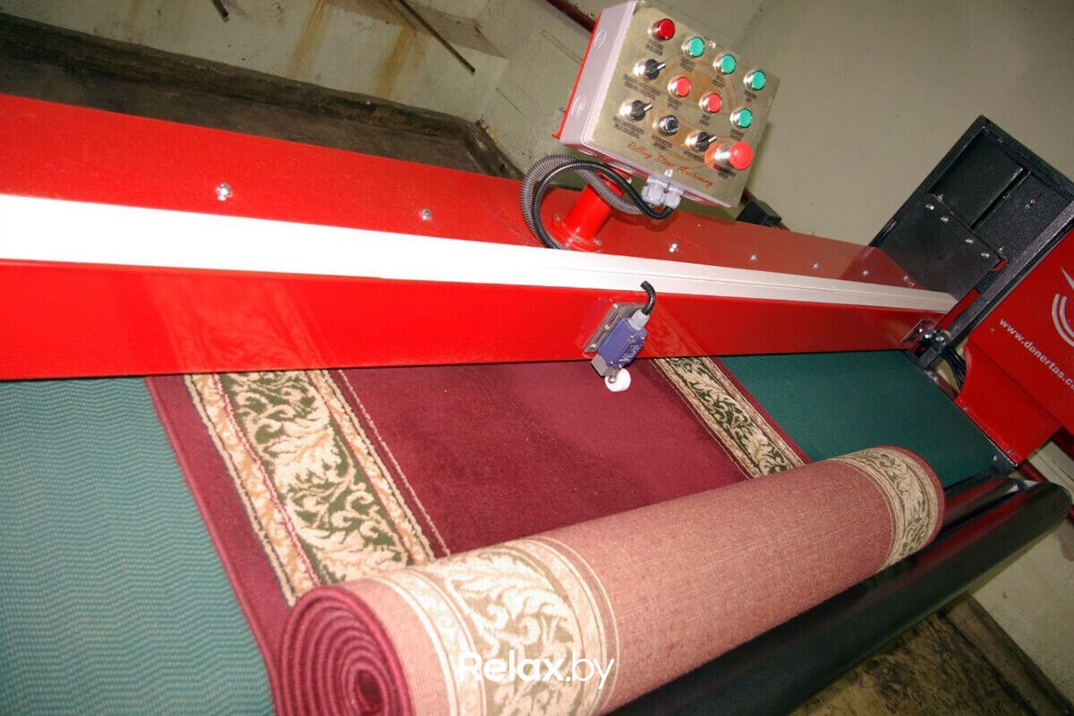 Процесс стирки ковров Химчистка и мойка ковров с вывозом и доставкой, чистка мягкой мебели на дому «Ковромойка» - фото 7619423