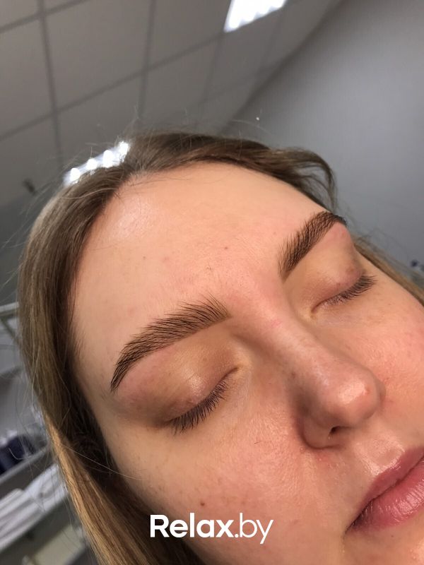 Долговременная укладка, окраска бровей хной Салон красоты «Шевелюра» - фото 7710247