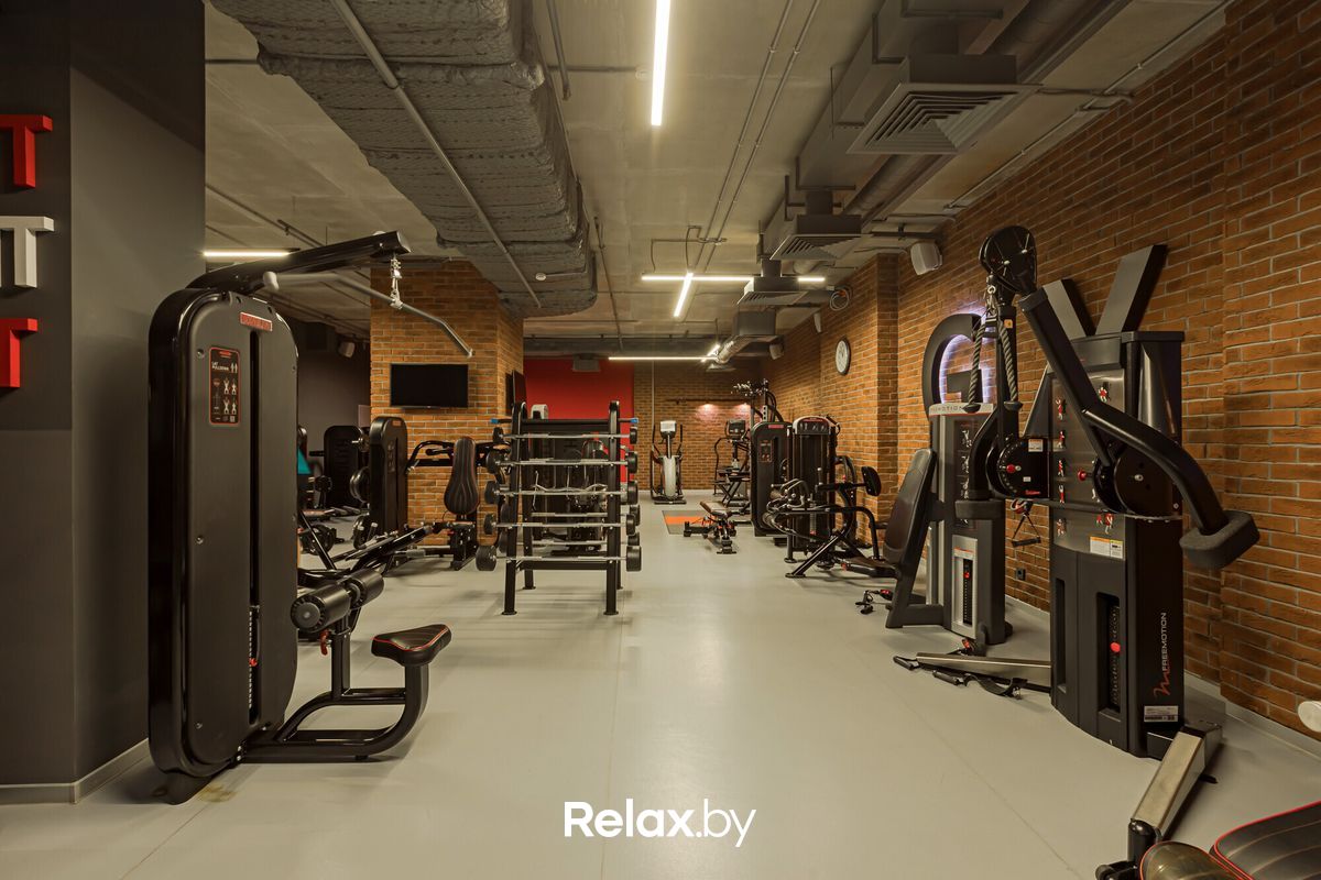 Тренажерный зал  «Теннисный центр «Аква-Минск» (многофункциональный физкультурно-оздоровительный комплекс)» - фото 7767575