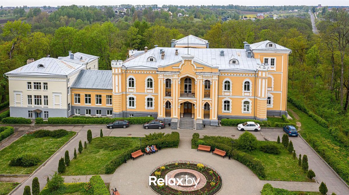 Дворец  «Дворец Чапских» - фото 6221673