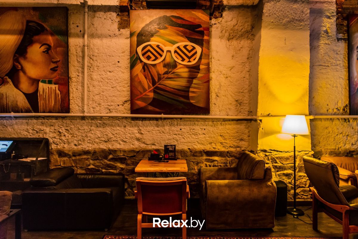 Интерьер Бар-кальянная HookahPlace Lounge Bar Yakuba Kolasa (ХукаПлейс Лаунж Бар Якуба Коласа) - фото 4758513
