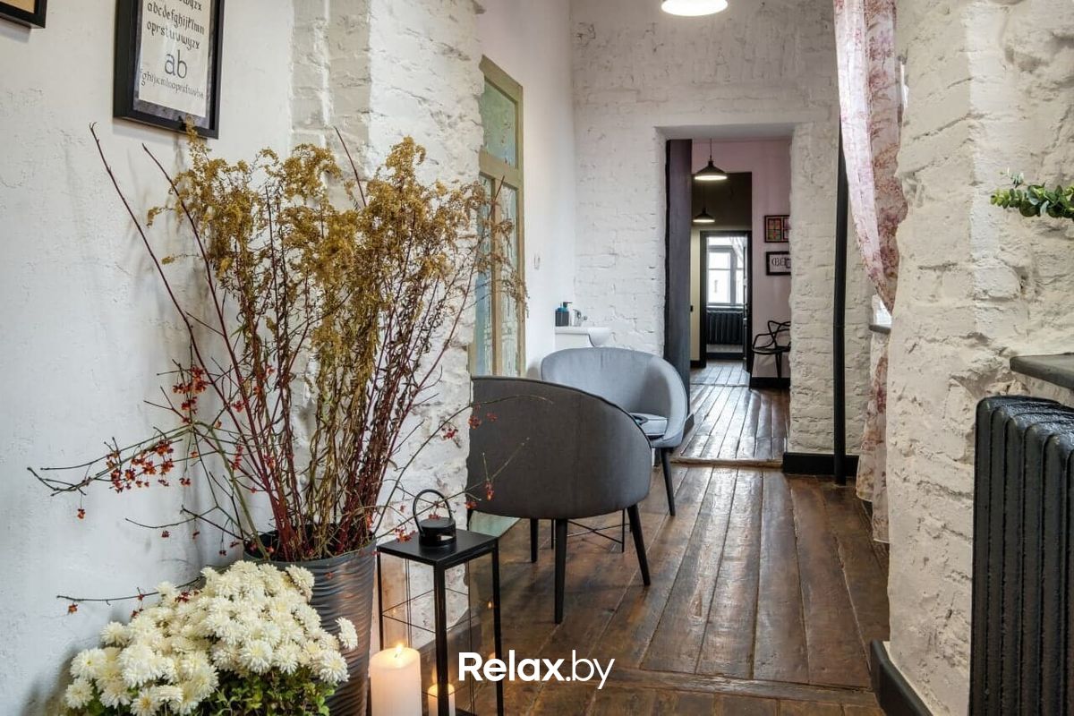 Холл Арт-апарт отель «У Груши» - фото 7817555