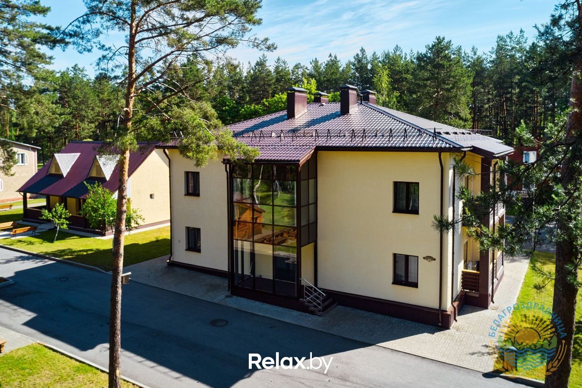 Территория Санаторий «Рассвет-Любань» - фото 7689325