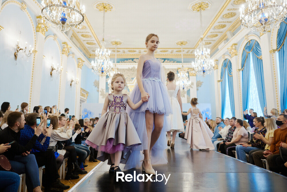 KIDS' PODIUM на FASHION SHOW SPRING 2022, фото № 351