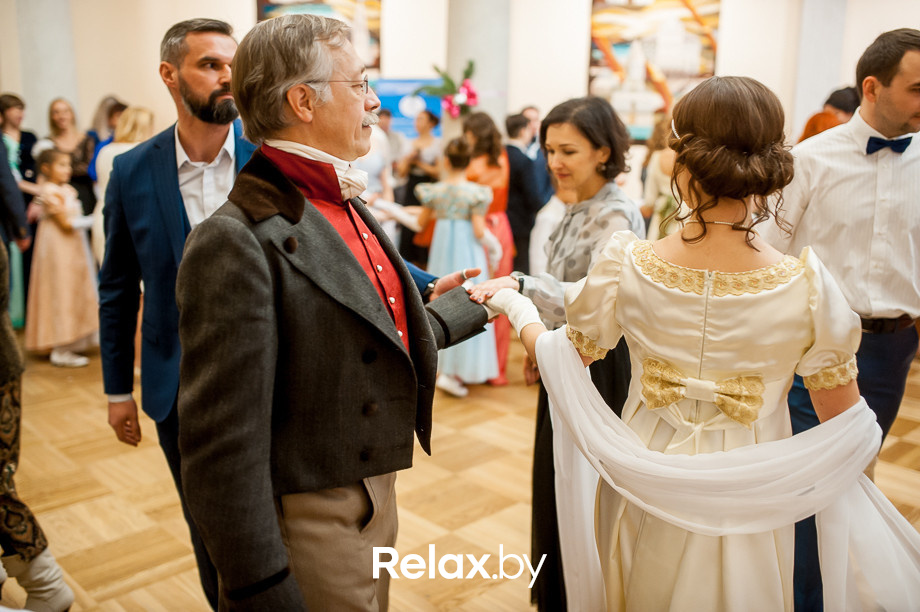 Семейный рождественский благотворительный бал Академии мюзикла "Ревю" - "Наши сердца", фото № 146