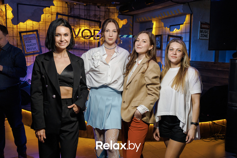 Zavod Friday Night, фото № 1