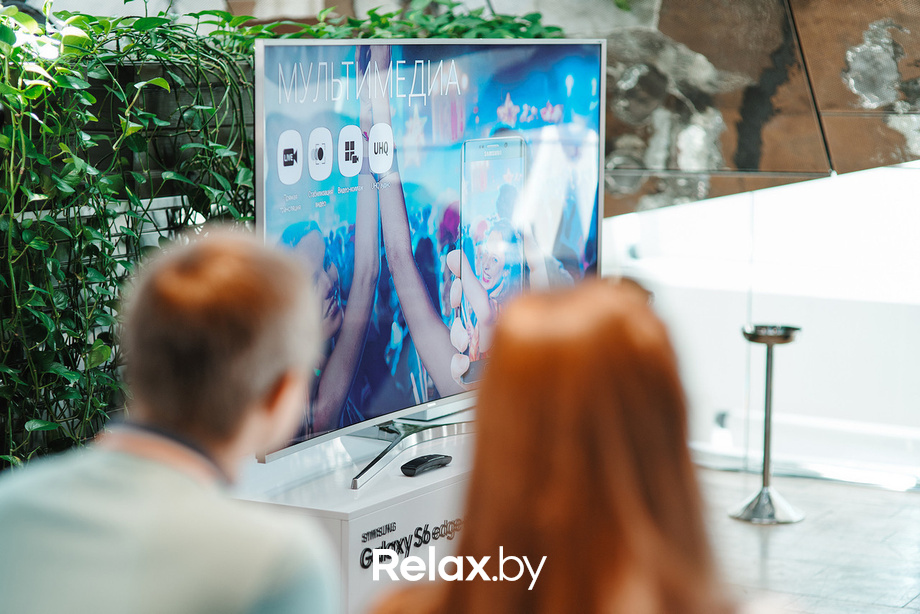 Samsung Galaxy S6 edge+  представлен в России, фото № 19