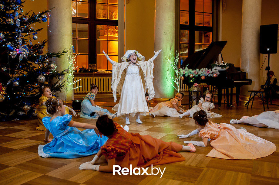 Семейный рождественский благотворительный бал Академии мюзикла "Ревю" - "Наши сердца", фото № 157