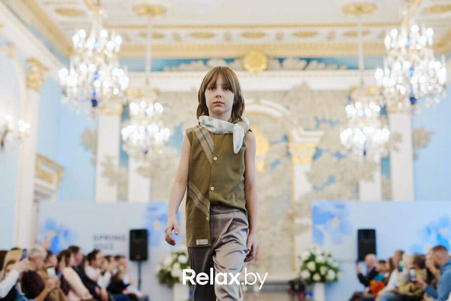 KIDS' PODIUM на FASHION SHOW SPRING 2022, фото № 428